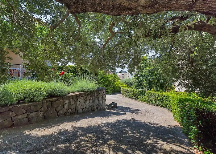 Manuela * Макарська