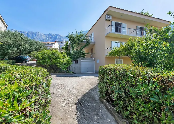 Apartament Manuela *